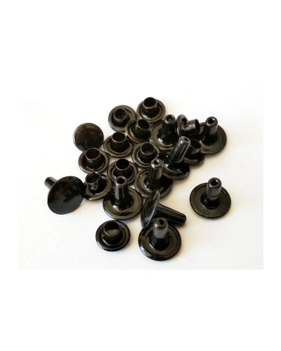 Nýt dutý černý_700x1000.jpg Nýt dutý černý_700x1000.jpg