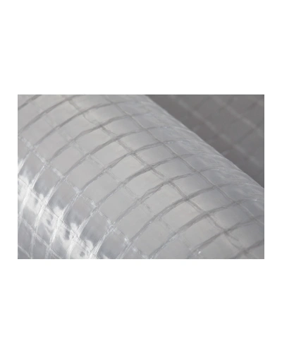 Plachtovina čtverečky_700x1000.jpg Plachtovina čtverečky_700x1000.jpg