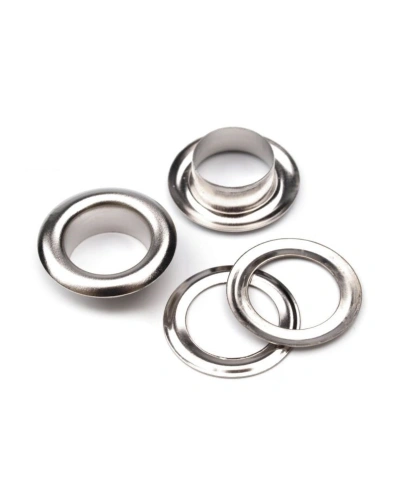 Kroužek plachta_700x1000.jpg Kroužek plachta_700x1000.jpg