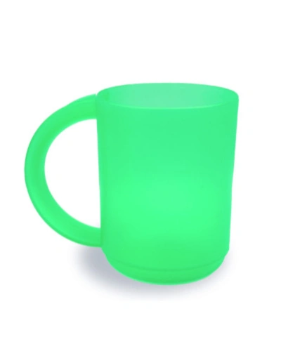 Plastový hrnek_700x1000.jpg Plastový hrnek_700x1000.jpg