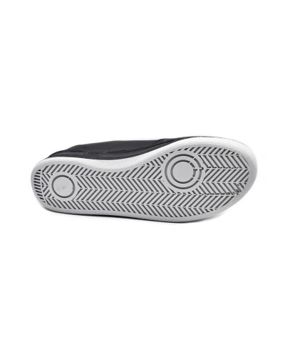 PRESTIGE černá_700x1000.jpg PRESTIGE černá_700x1000.jpg