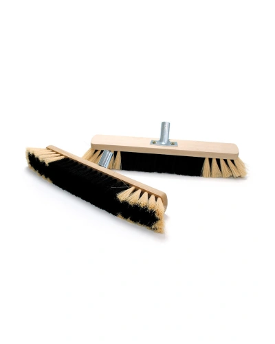 Smeták_700x1000.jpg Smeták_700x1000.jpg