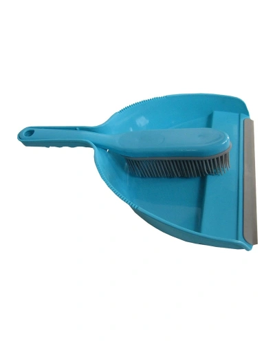 Smetáček_700x1000.jpg Smetáček_700x1000.jpg