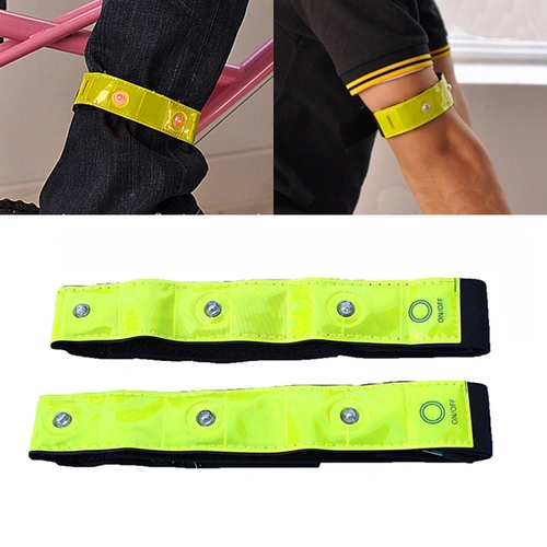 Páska reflexní LED blik_500x500.jpg Páska reflexní LED blik_500x500.jpg